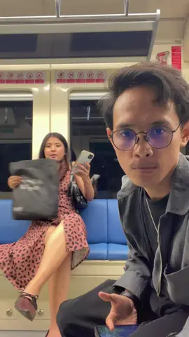 @vab.bucket 2 anomali yang Kesana kesini mancari kepastian #bmkg @ROSÉ @Bruno Mars @Lilulinamukherjee🐆🦙🦙 #bornpinkworldtour @Kompas.com 