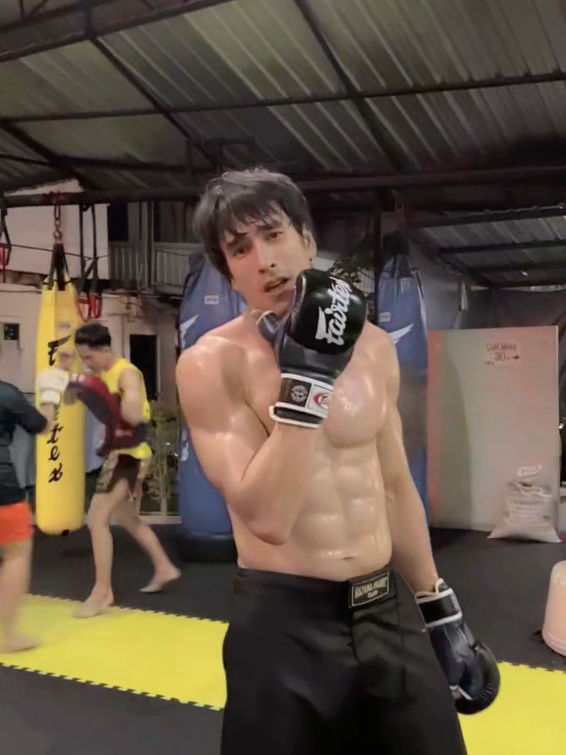 มีใครเหนื่อยแล้วหล่อแบบนี้บ้าง🤣😎#ณเดชน์ #มวยไทย เพื่อสุขภาพ #fyp   #reelschallenge ขอบคุณคลิปไอจี #nadech   21-07-2025 21/07/2568