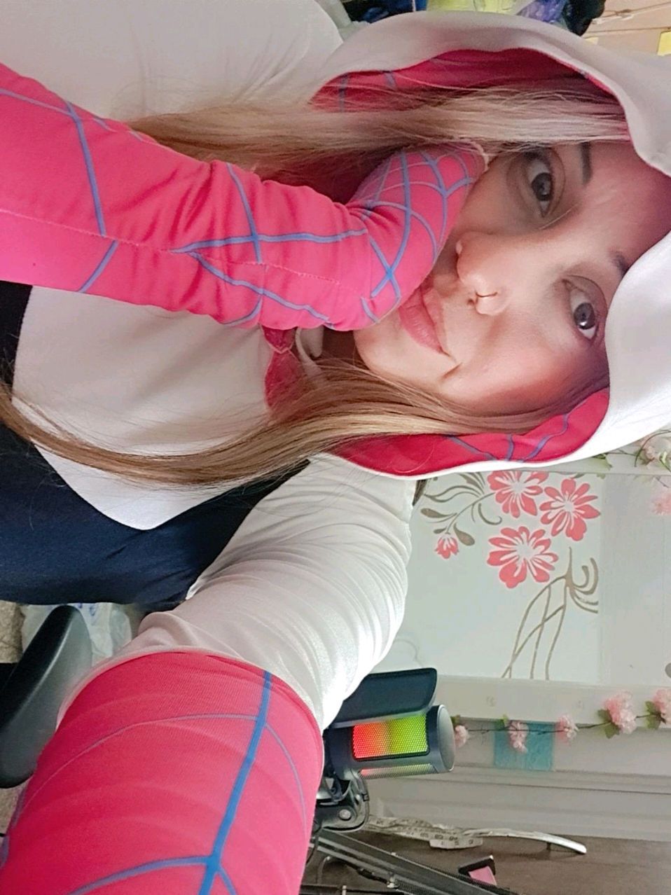 GRWM .. espero les guste tanto como a mi me gusta compartirles un poco de mi trabajo en el cosplay♥️ #grwm #spiderverse 