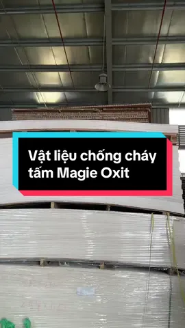 Lửa sẽ sợ lớp Magie Oxit (MgO) này anh chị nhé! Chống cháy, ngăn lửa chính là nhờ vật liệu này đây! #cuachongchay #cửagỗcôngnghiệp #xuhuong 