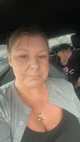 When you go for a lovely picnic… but end up being absolutely soaked ☔️ 🌧️ 💦 🐀  #drownedrat  #onlyus #crappicnic #soaked #northwalesforyou 