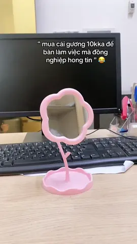 Gương bông hoa, xoay được, soi không ảo😂 gương decor, để bàn...