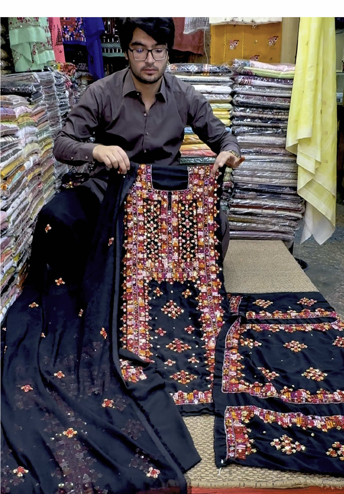 The new stock handmade balochi Kurta for odar namber in bio #vipdupattacenter #balochikurta #balochidress #standwithkashmir #cupcut_edit #viralvideo #unfreezemyacount🥺 @Vip duptta center 