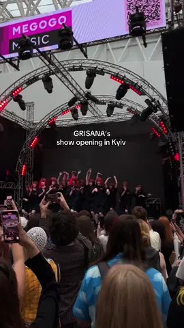 This is crazy do @GRISANA really do stuff like this in Ukraine? 🔥 #eurofan #fanpage #live #show #grisana #eurovision 