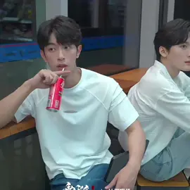 ถ้าเจียงเหิงไม่ใช่คนที่มีความสุขที่สุดจะเป็นใครไปได้อีกคะ #SeekyLi #LiPeiEn #OceanJiang #JiangHeng #ไฟเสน่หาเดอะซีรีส์ #垂涎Desire #DesireTheSeries #ABODesire 
