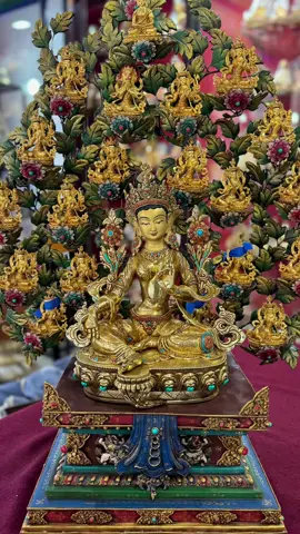 Beautifully handcrafted 21 Tara set. Fine quality with fine art work✨ Just perfect overall. Size middle Tara 12”inch rest 4”inch. #+97577734376/77297993 Bhutan 🇧🇹 Thimphu  #choechagoods #fyp #buddiststatue#dovisitourshop🥰 