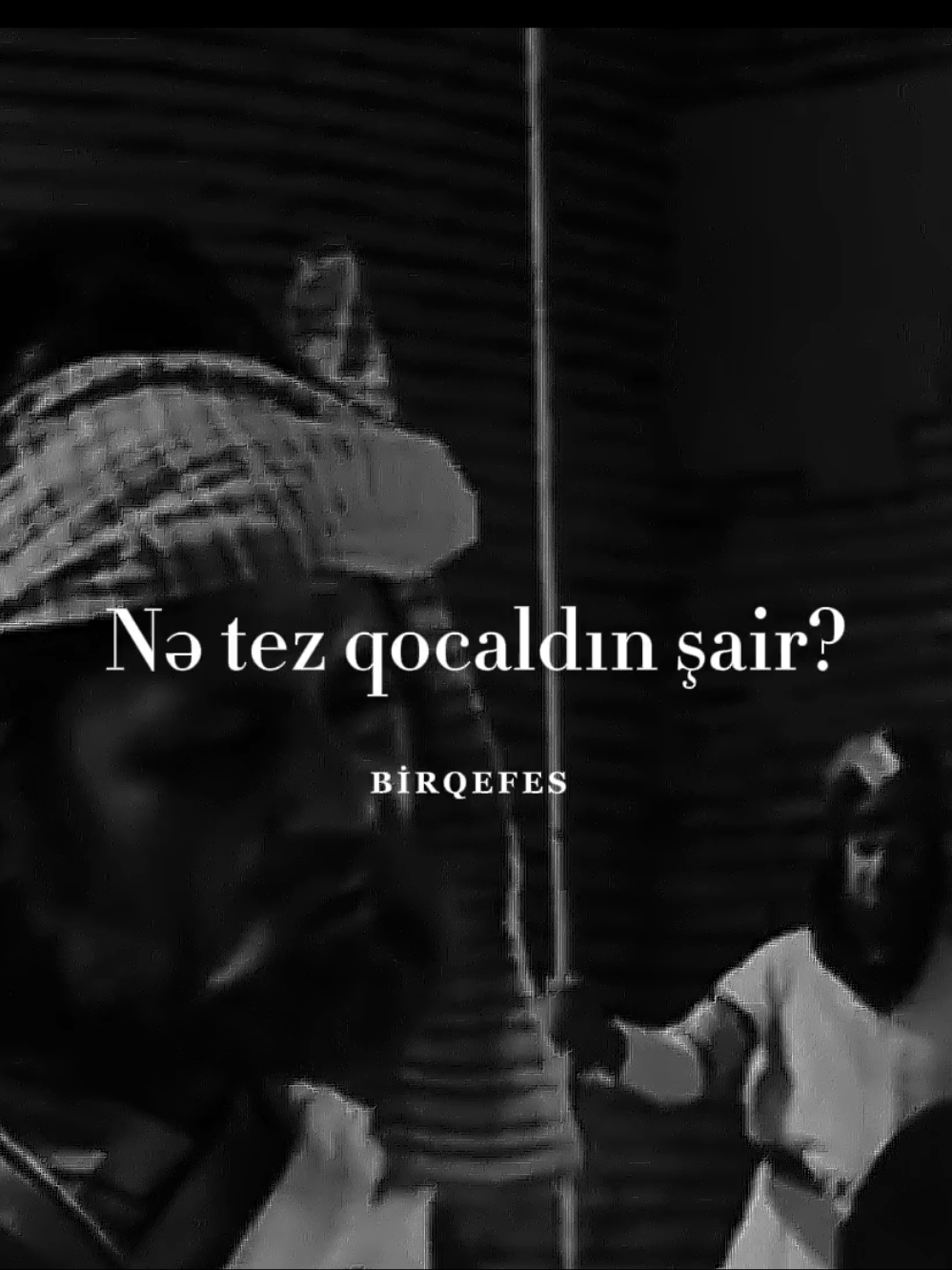 Allah kimsəni,birindən istəməyərək ayrı qalmağa məcbur qoymasın..💔