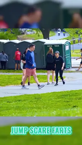 Jump scare farts 💨😱😂 #fart #funny #funnyvideos #fyp #fypシ #fypシ゚viral #fartprank #scareprank #jumpscare #prankvideo #prank 