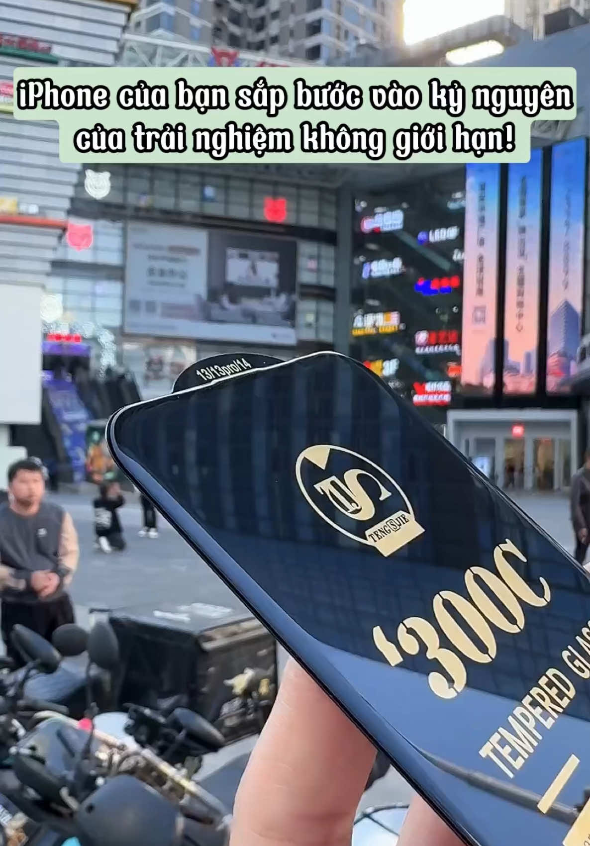 Bo cong hoàn hảo. Chống sốc tối thượng! ✨🤩Kính cường lực 3D: Nâng tầm iPhone của bạn lên đẳng cấp Vô Đối! #Kínhcong3D #KisoVeTuyetDoi #sieubenbi #sangtrong #phukienchinhhang #phukien_ontop 