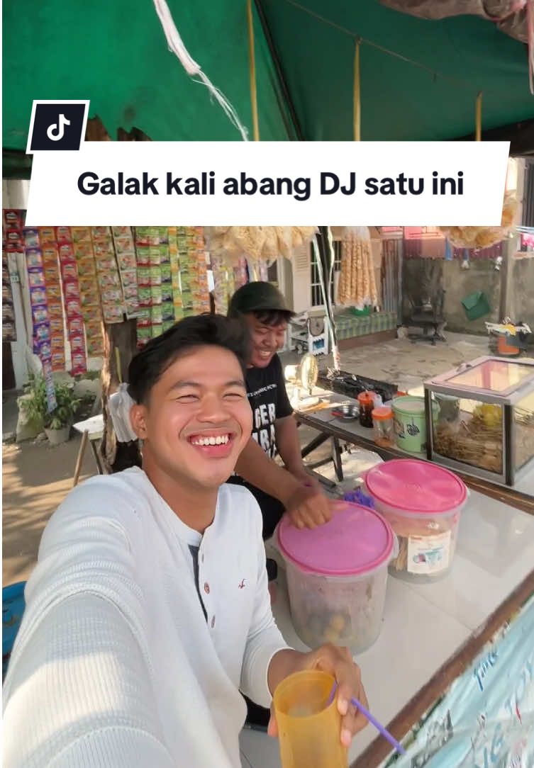 Galak kali abang dj satu ini @sayatoyyib @YB @BANG MISTER ALOY @Niko Junius @Bravy ⚡️ 