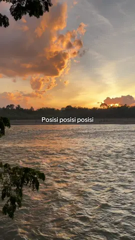 Kau ini sebenarnya apa?😒