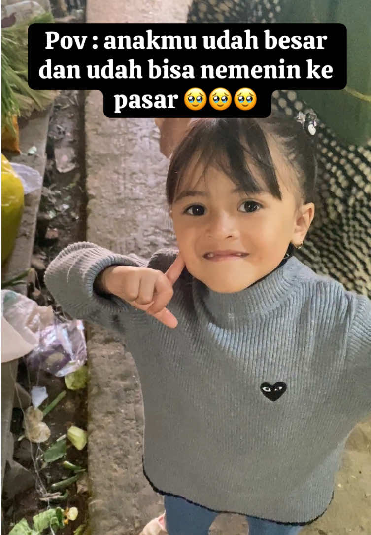 Tiba-tiba udah jadi teman kemanapun pergi 🥹🥹 #fyp #pov #anakcantik 