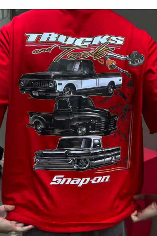 When quality meets chaos😎 #snapon #snapontools #shirt #fyp #vibes #giftfordad #fypシ゚viral #trending #garage #tiktokshop #fy #outfit 