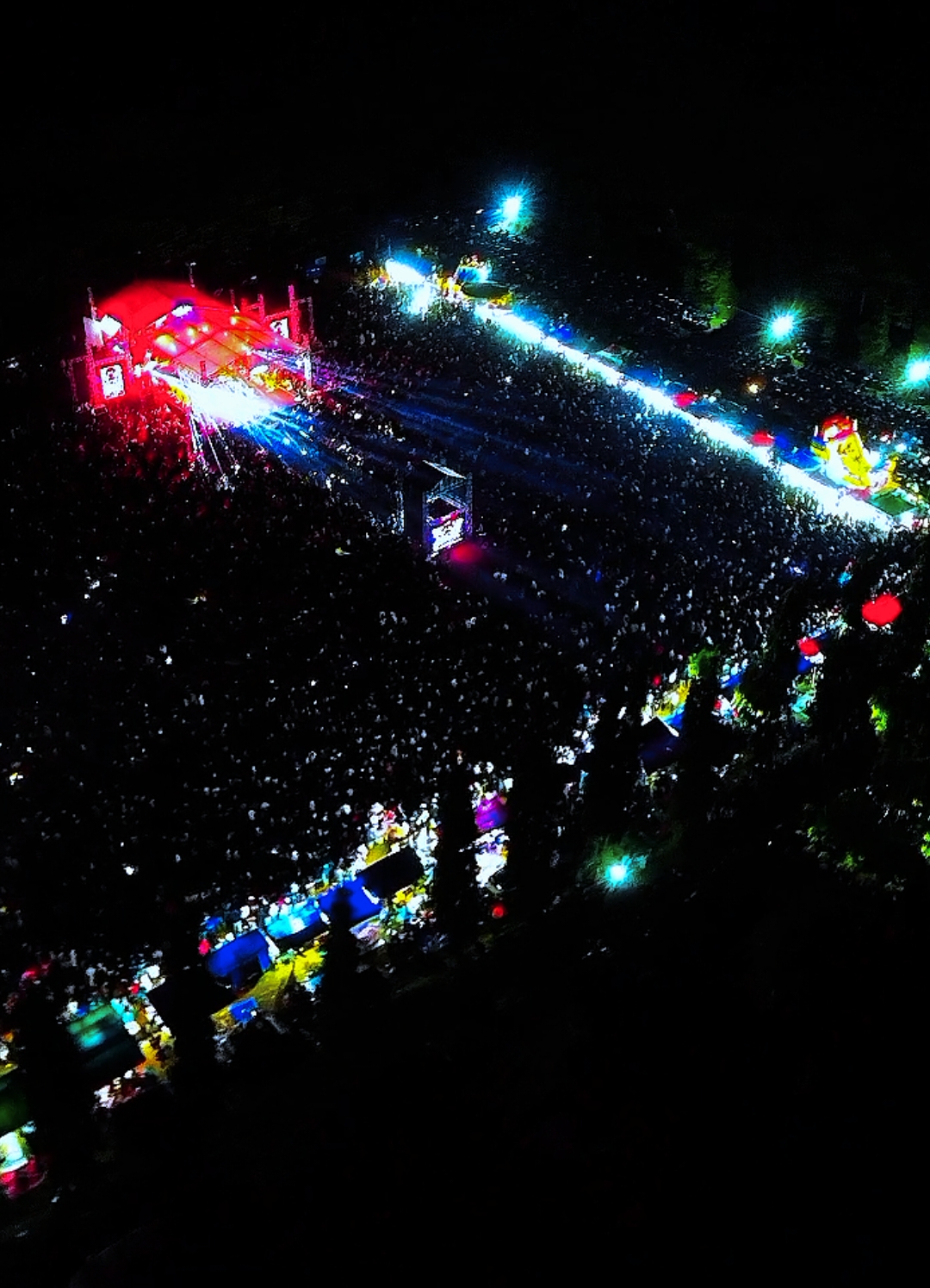 Membalas @linda_gandol02 DRONE KALIPURU FEST 25  sampai jumpa BEDA ENTERTAINMENT di tahun 2026 #fyp #wcb #kalipuru_fest 