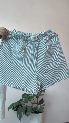 Quần xinh #review #viral #xuhuong #fyp #boxy #macdepmoingay #unisex 