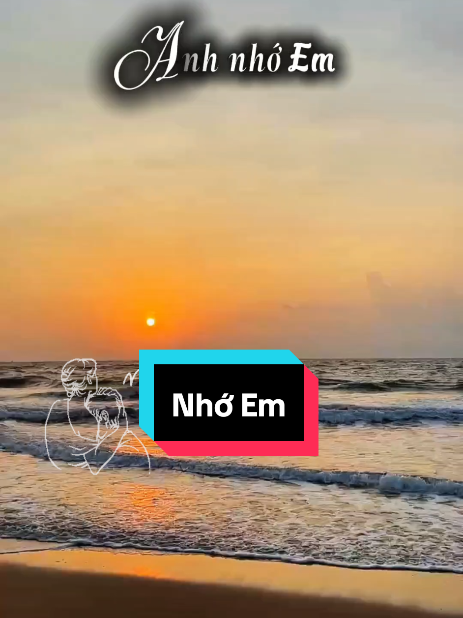 Bình minh hôm nay lên nhẹ như một cái chạm khẽ của gió sớm, nhưng anh lại thấy lòng mình dậy sóng. Trời vừa hửng sáng, ánh nắng đầu tiên len qua cửa sổ, anh đã nghĩ đến em. Không hiểu sao, mỗi lần ánh nắng chạm vào da là anh lại nhớ cái cách em cười, ánh mắt em lấp lánh như nắng sớm vậy.  Bình minh đẹp thật, nhưng lại không đủ để làm anh quên được cảm giác bên em. Có những sáng như thế này, anh chỉ muốn được  thấy em ngủ say, quay sang nhìn anh rồi khẽ cười “dậy sớm làm gì thế?”. Ừ, dậy sớm... để nhớ em thêm một chút nữa.” #bien #viewdep_trainghiem #binhminh #nhatrang #c-joker @C-Joker 
