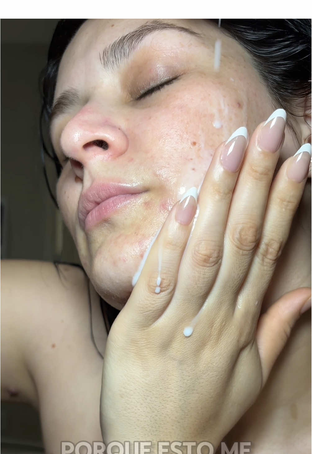 Chicas esto es impresionante como hidrata tu piel denle una oportunidad y me cuentan #ricetoner #koreanskincare #tiktokshop #ricetonerbrightening #paratii 