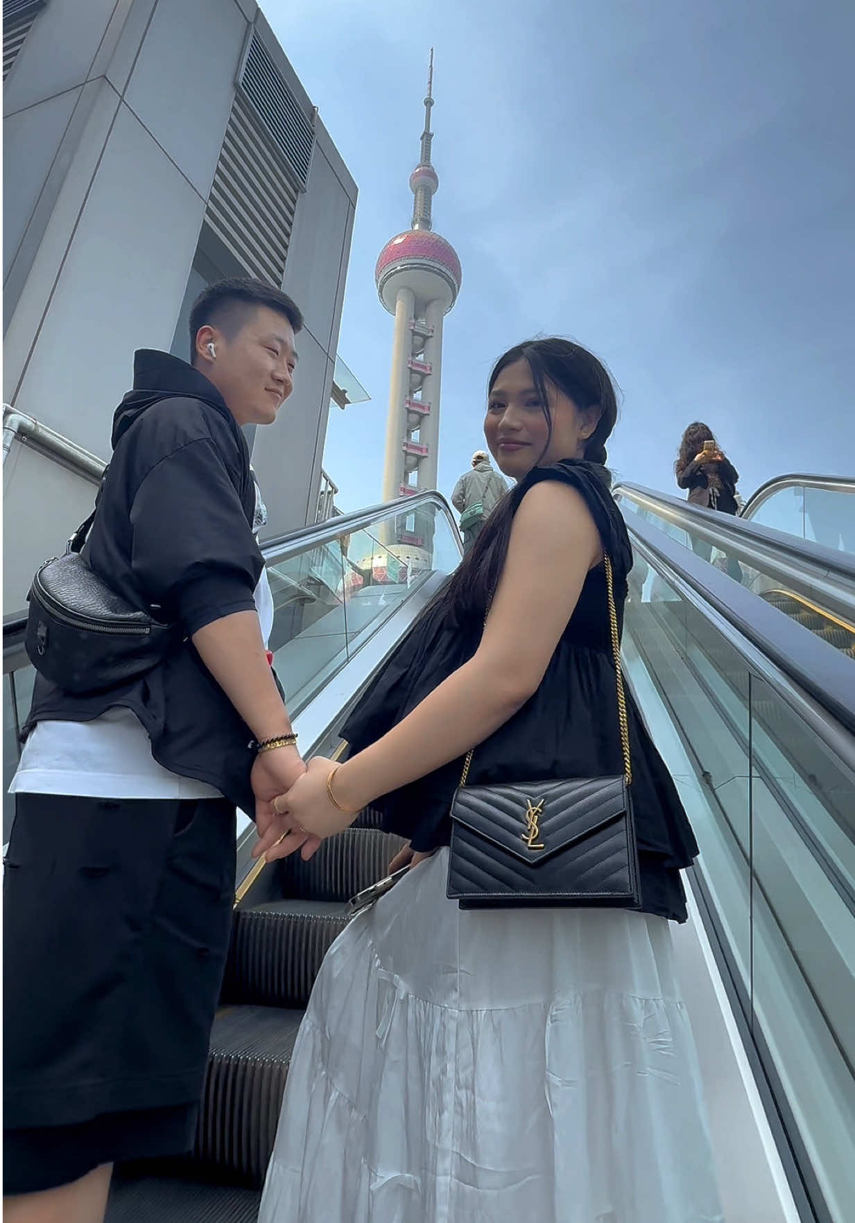 hi oriental pearl tower 😍 #shanghai #travel #china #菲律宾人在中国 #中国 #fyp #fy 