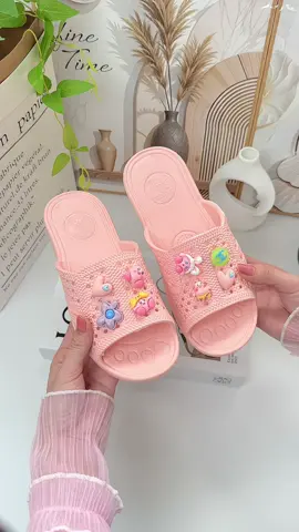 Dép Tổ Ong Gắn STICKE Dép Đi Trong Nhà #achakids #deptoongstickers 