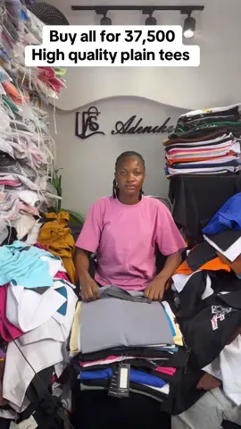 #tshirtwholesale #roundneckwholesalesbundle #tshirtvendorinlagos #teessupplierinlagos #tshirtbusiness #fypviralシvira #fypシ゚v #polowholesalevendorsinnigeria 