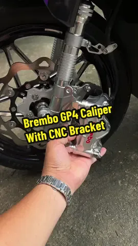 GP4 CNC CALIPER WITH BRACKET 🔥 #cnc #caliper #gp4brembocaliper #brembo #cnccaliper #4potcaliper #gp4caliperwithbracketforhondaclick #motorpartsandaccessories 