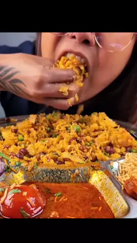 EATING POHA WITH SPICY KALA CHANA GRAVY_ BHOOTJOLOKIA #mukbang #foodmukbang #asmrmukbang #asmreating #eatingshow 