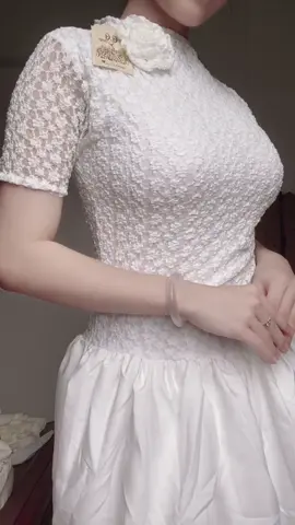 2 màu em để giỏ hàng ạ 🥰#CapCut #Qastudio #xuhuongtiktok #thoitrangnu #vayxinh 