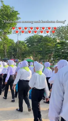 Tapi menang kan🤪#pkkmb2025 #poltekkeskemenkes #kesehatan 