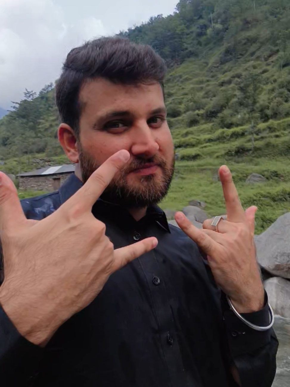 Rishtadaro Saroo #fyp #foryou #standwithkashmir #foryoupage #viral #viralvideo #trendingvideo 
