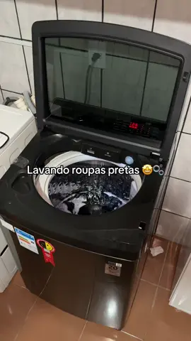 Lavadora Samsung 17kg WA17CG (roupas pretas) #maquinadelavar #samsung #fyp #tikt 