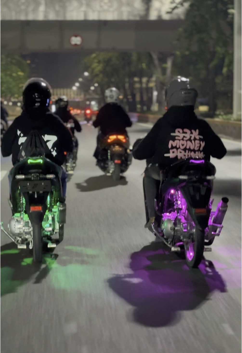 lampu kolong terang? klik keranjang kuning 🗿