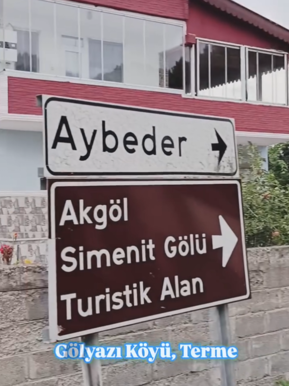 Geçmişin güzel izlerini arayan güzelliklerin diyarı Gölyazı Köyü...  📍Gölyazı Köyü, Terme, Samsun .  .  .  #Gölyazı #Terme #Samsun #Karadeniz #Simenet #Türkiye #Köy #Trip #Gezi #Geziyorum #Travel 