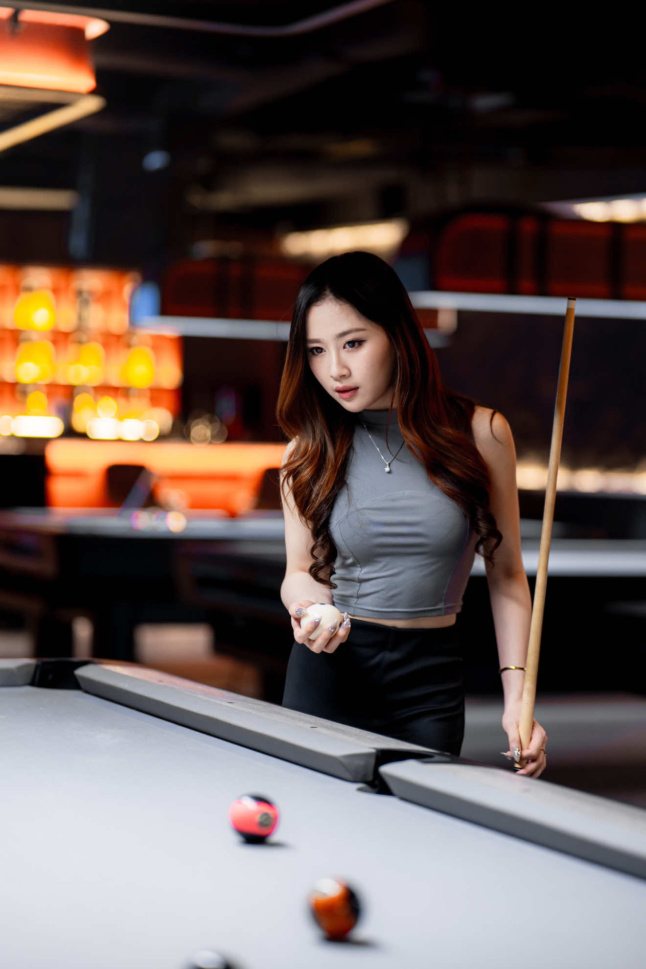 Finally found a billiard spot that’s classy but still cozy. The vibes at @Solitaire Billiard & Bar are everything! Not just fun to play, but the food? So good. Definitely my go to place for a chill night out 🎱✨ 📍Solitaire Billiard & Bar Lokasari Square Lat 1 Unit 1V01 (Mangga Besar)