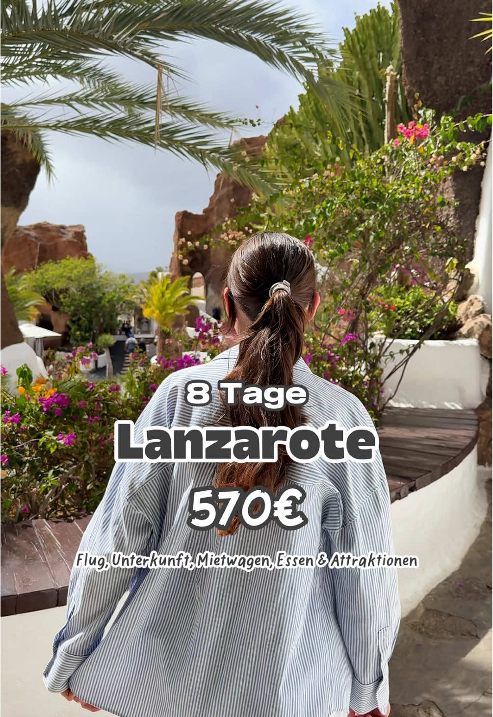 Lanzarote MUSS auf eure Bucket List, man kann da wirklich ne unfassbar schöne Zeit für wenig Geld verbringen.🥹 #lanzarote #traveldestinations #traveleurope #canaryisland #günstigreisen #bucketlisttravel #traveltips #travelinspo 