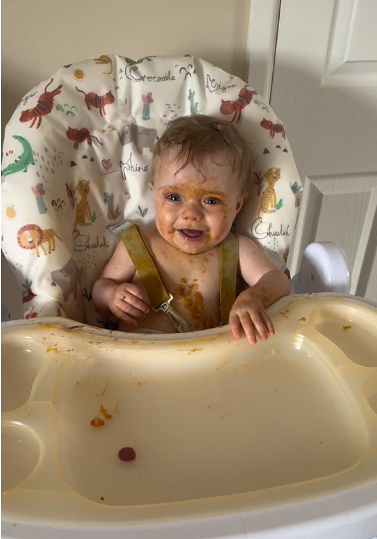 Triplets first experience with food🤣 #triplets #babyfirstfood #babyledweaning #babyfood #babytiktok 