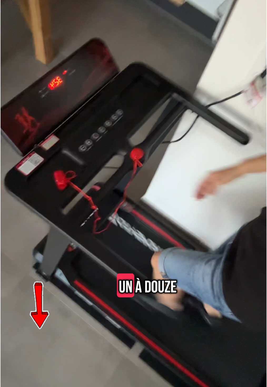 Sport à la maison sans contraintes 💪   ➡️ Jusqu’à 12 km/h | Inclinable | 120 kg max   📱 Bluetooth & appli en +  | Compact & pliable   🚚 Livraison gratuite | Paiement en plusieurs sans frais   📌 Offre actuellement ! Réduction + livraison gratuite Dispo sur le caddie 🛒 orange sous la flèche   Produit testé par moi même gratuitement et approuvé à 100%  L’offre est disponible au moment du post, peut varier  Clique sur le bouton pour l’acheter maintenant sur tiktokshop  