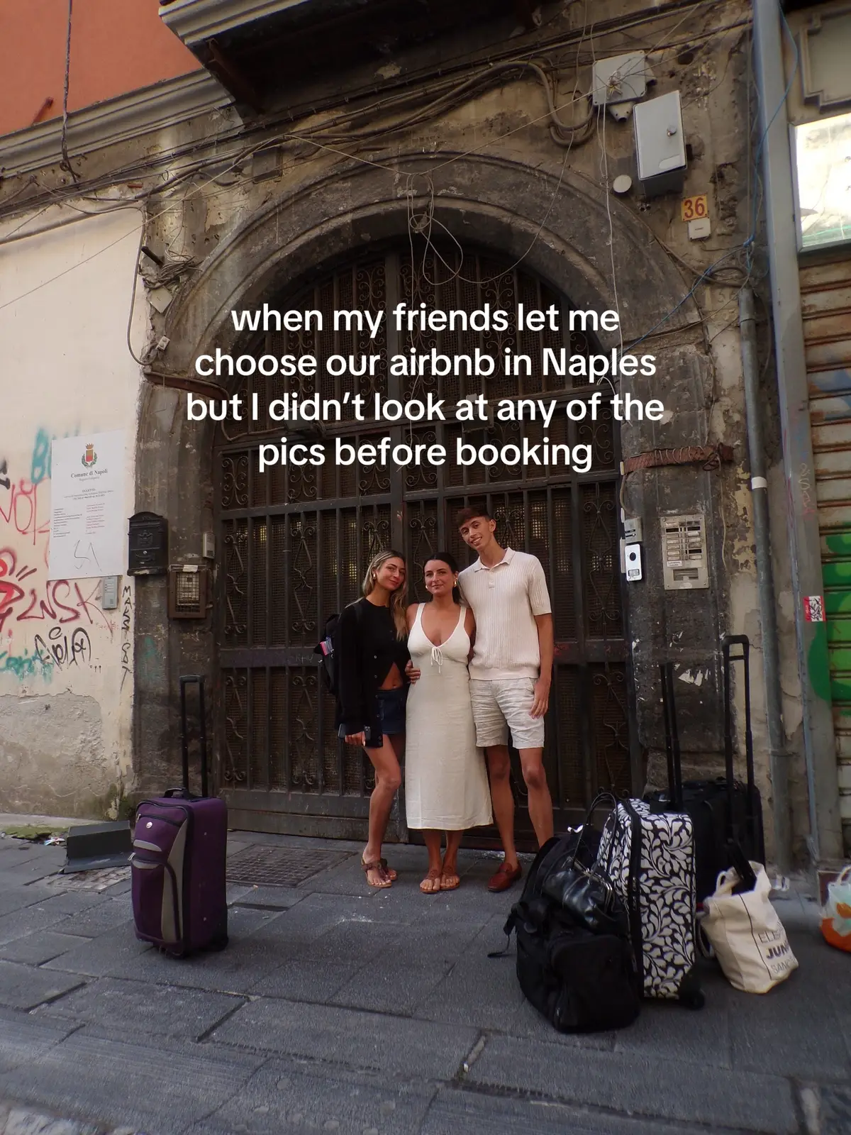I think I lost the privilege of ever booking airbnbs again 😭 we ended up fleeing and leaving early #naples #itsly #airbnb 