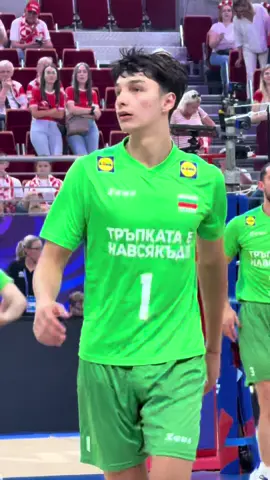 idk about you guys but there's really something about him that i couldn't explain; i really believe he's my husband 😅😍🫣😅 #vnl2025 #nikolov #bulgariavolleyball #fyp #foryourpage #volleyballnation #volleyballworld 