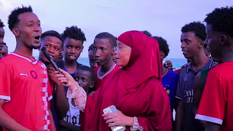 Kasodawo YouTube porafelka saran#lakiabdirahman #queenzuzan #somalitiktok #qosolkaaduunka😂😂😂 