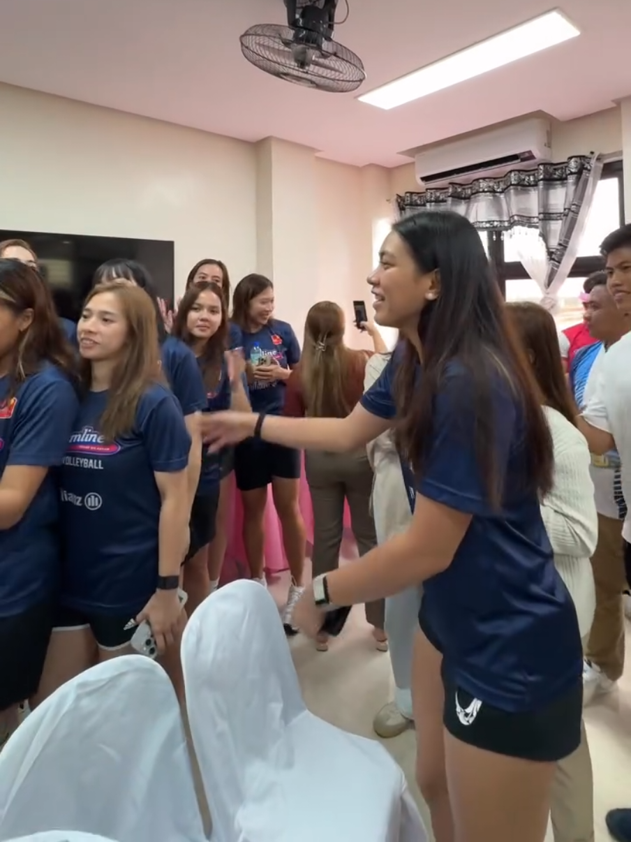 haha ayan na nmn sila😂♥️ #elladejesus #jemagalanza #jella #alyssavaldez #creamlinecoolsmashers 