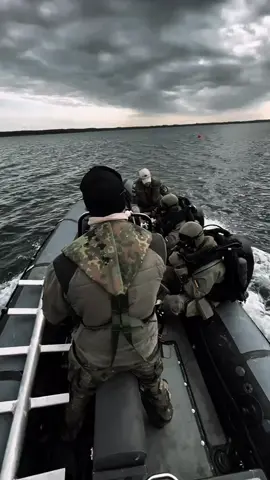 #sea #military #diver #taucher #marine #bw #minentaucher #bundeswehr #navyeod #seefahrer 