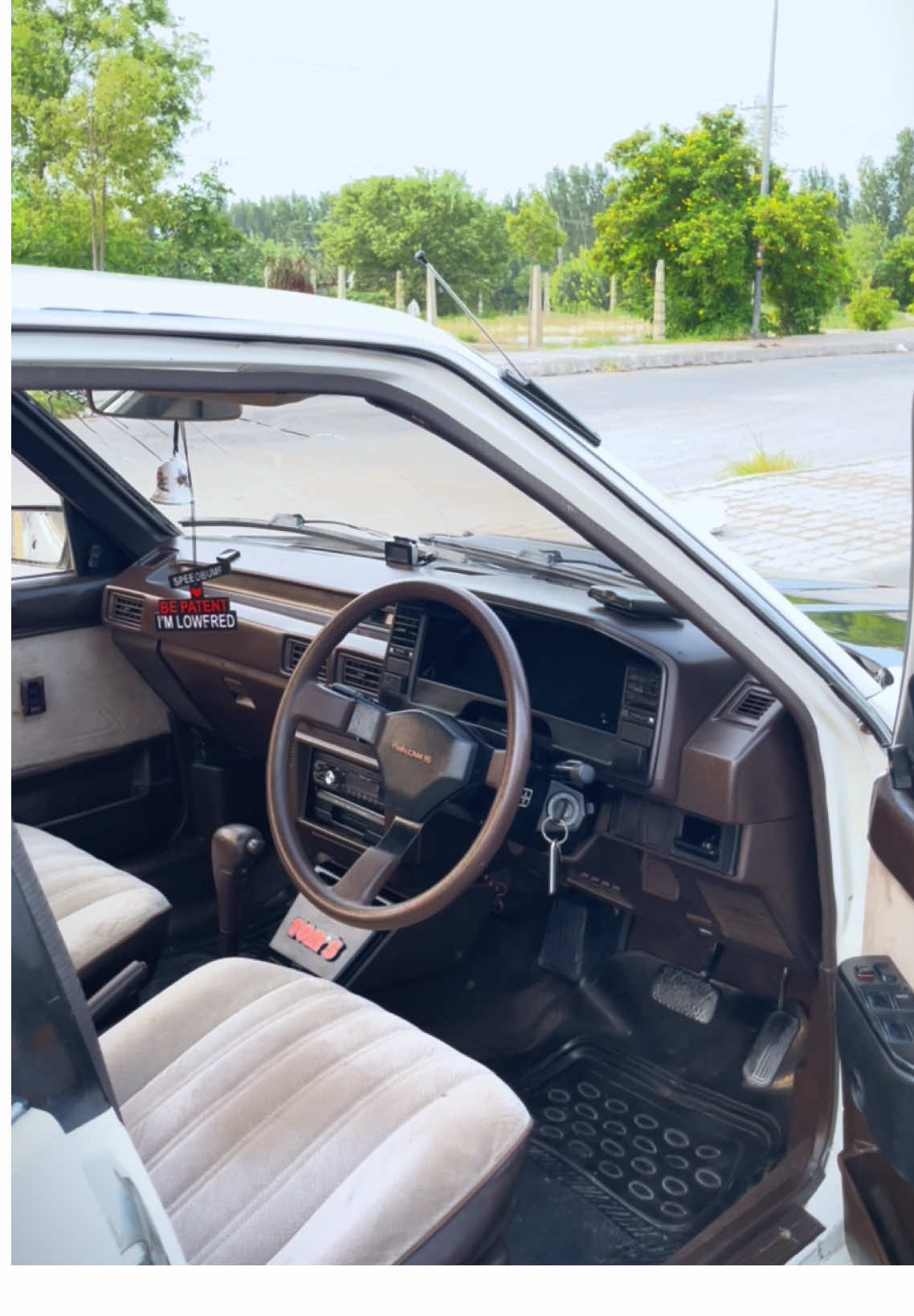 86 COROLLA❤️🫶🏻 insta:👉a.b_ahad #sheena86 #modified86 #carslover #peshawar #pakistan #oldshool #fyp #viral #trending #modified #twincam16 #twincam16 #airsuspension 