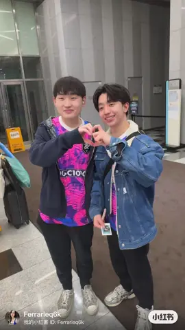 如果帅到你 我只能说一句 “I’m so sorry” 🤪 @PRX Jinggg @prx_f0rsaken @ใบเฟิร์นแมนยู👹 #jinggg #jingggxd #prxjinggg #forsaken #prxforsaken #prx #Valorant #vctpacific #vct #cutie #family #korea #🇰🇷 