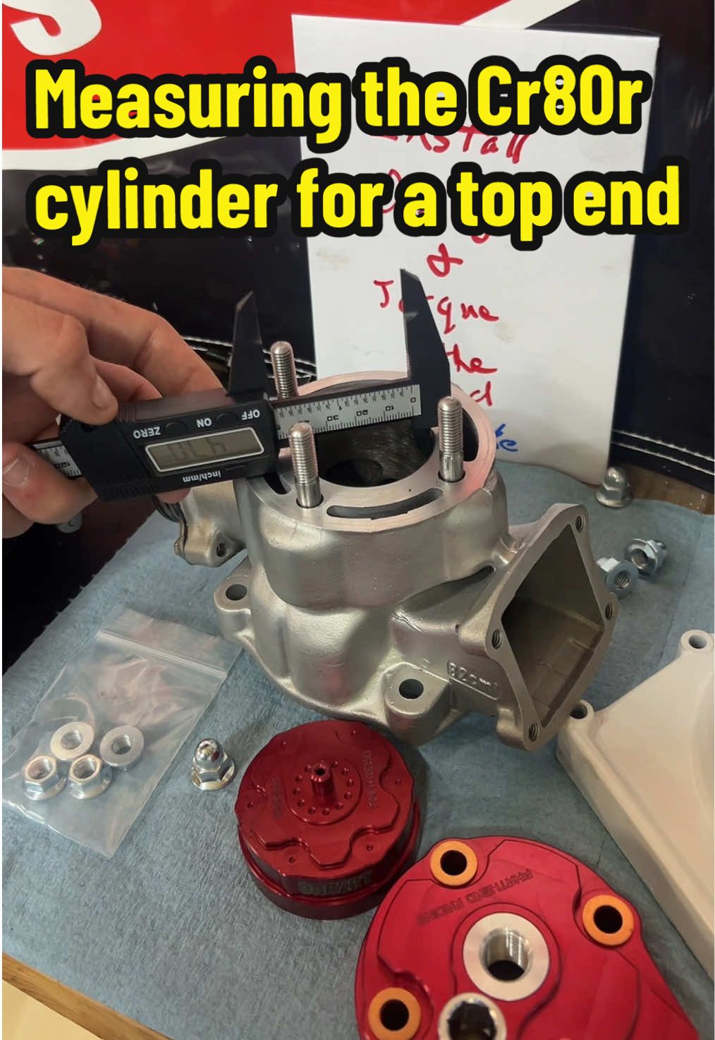 Let’s measure the Cr80r cylinder after it got cleaned up by @PhatheadRacing! 🫡🔥 I should definitely replace this piston… or should I not!? 🤔😂 #darzrt #honda #cr80r #2stroke #mototok #foryou #fyp 