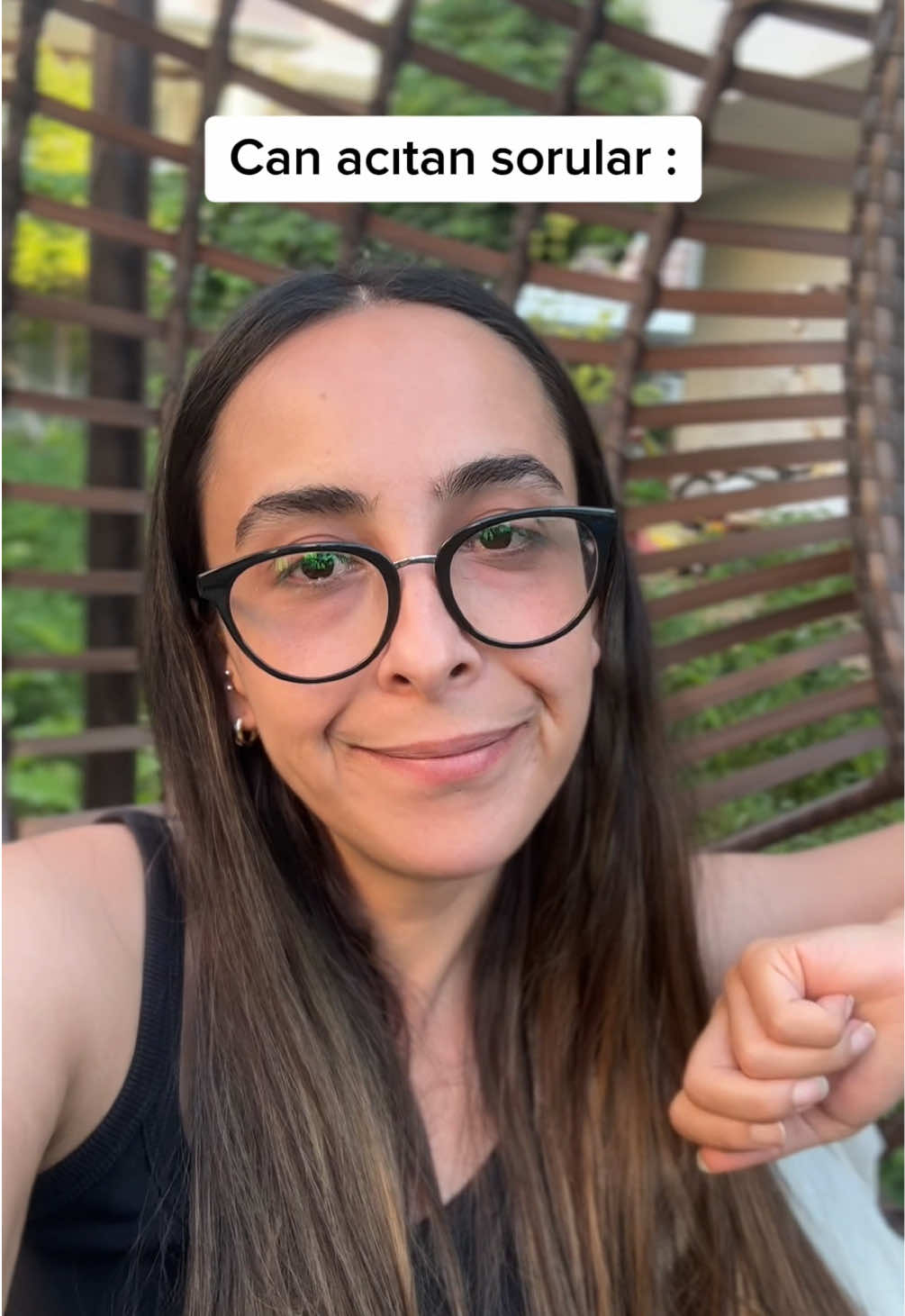 Can acıtan sorular - 1 💅🏻 #bircümle #sessorsun #karakteranalizi #kıssadanhissem #canacıtansözler   