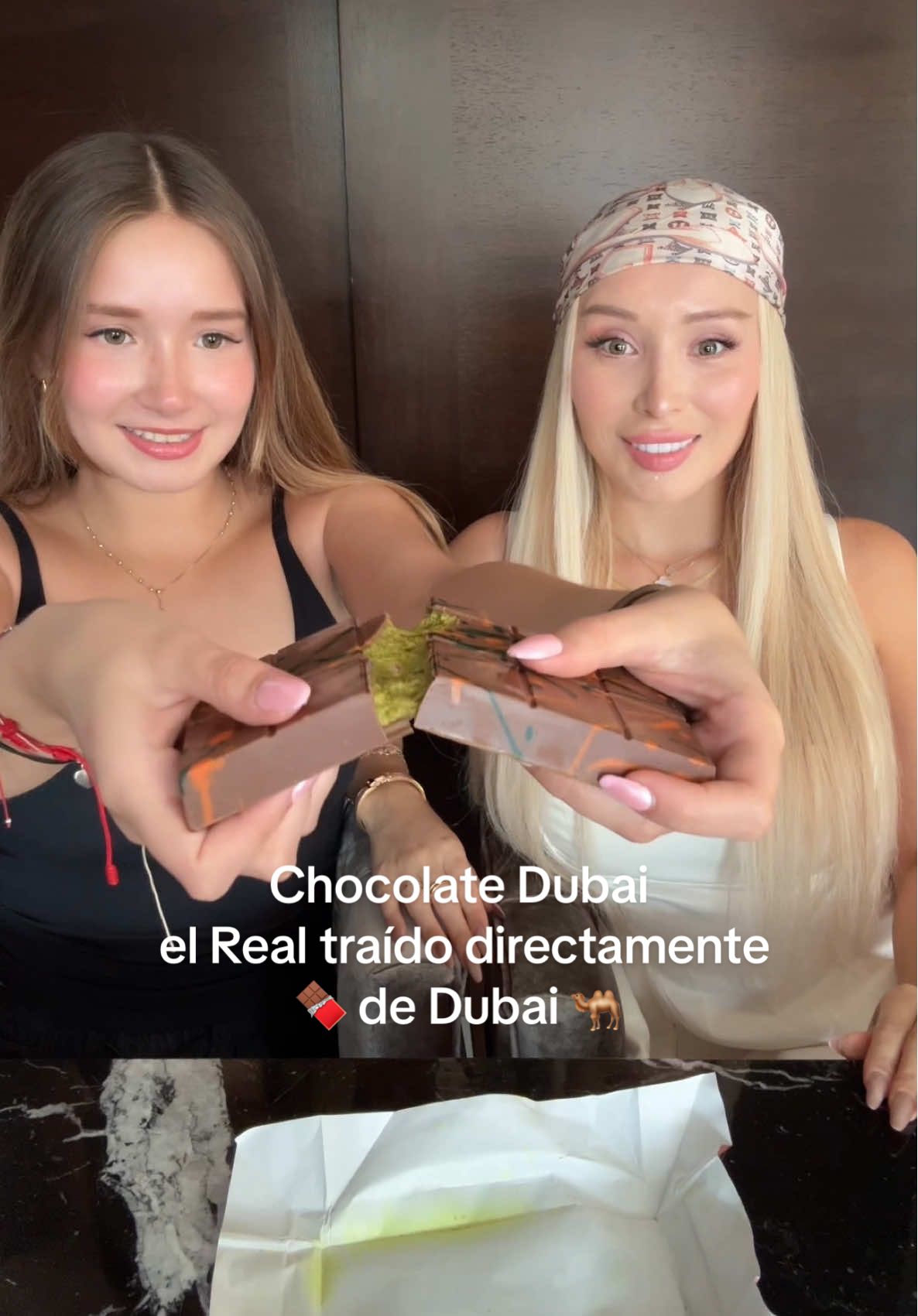 Chocolate Dubai 🐫🍫💚. El Real traído directamente de Dubai, este chocolate se tiene que refrigerar y dura 3 días desde que se compra 😅 @iti . . #chocolatedubai #dubai #chocolate #paratiiiiiiiiiiiiiiiiiiiiiiiiiiiiiii #pistacchio .