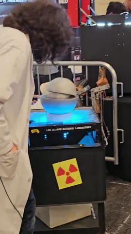demon core demonstration at Opensauce! #demoncore 