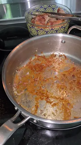 easy pan sauce for tarragon chicken using chicken fond 