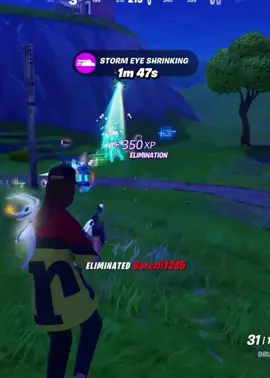 Playing solos as usual! lol #solos #fortnite #fortniteclips #fortnitegirl #fortniteog #GamerGirl #gamertiktok #gamermom #twitch #twitchstreamer 
