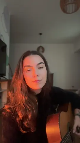 Essa é a única música possível hoje 🤍